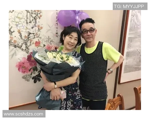 KD谈母亲不催生女主持幽默表示想成为他妈妈的那种类型